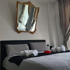 Casa Vacanza Luce , Côme Italie